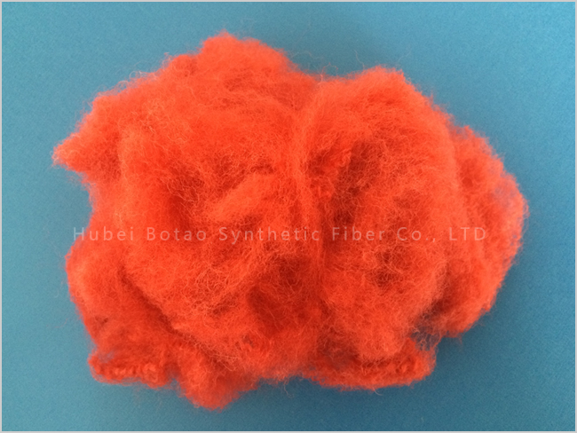 PET staple fibers for needled carpet