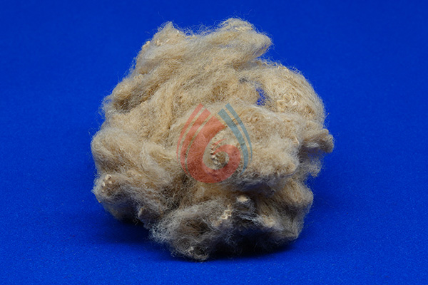 Flame retardant polyester staple fibers